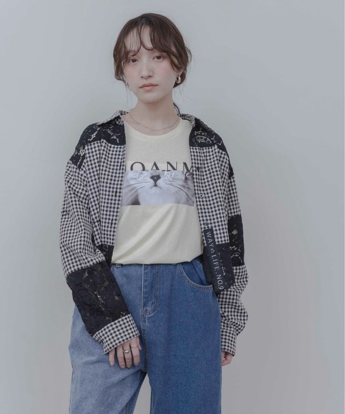 Eimee Law(エイミーロウ)の「レース刺繍テキストエンブロシャツ(シャツ/ブラウス・レディース・チェック/アイボリー/ブラック/オフホワイト・FREE)」の18枚目の写真