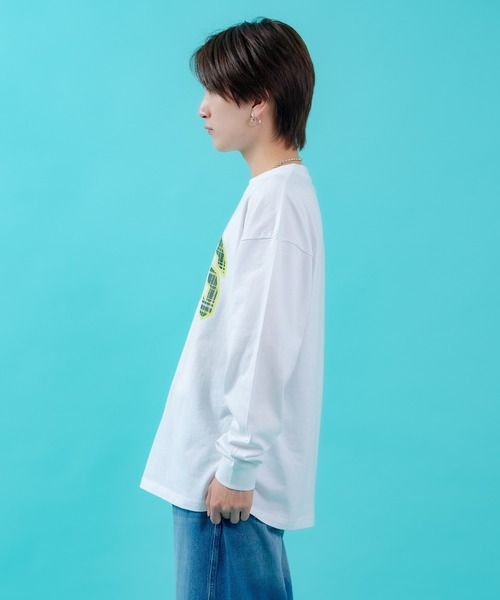 En serio TOKYO(エンソリオトーキョー)の「【SIDEWAYSTANCE】SWSチェックロゴ長袖Tシャツ 70644(Tシャツ/カットソー・メンズ・ホワイト/オートミール/ブラック・MEDIUM/X-LARGE/LARGE/SMALL)」の5枚目の写真