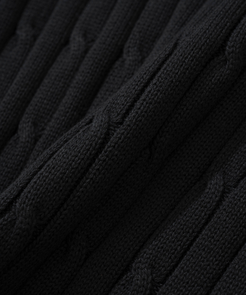 KNITTED(ニッティド)の「ケーブルラウンドニット ブラック(ニット/セーター・レディース・その他・M/L/XL)」の6枚目の写真