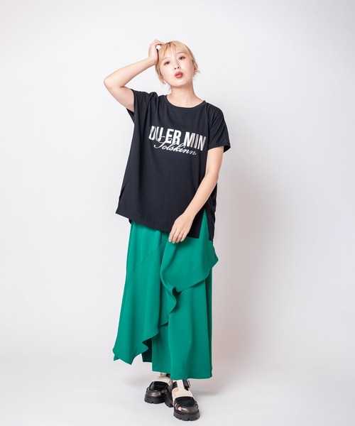 OSMOSIS(オズモーシス)の「箔プリントプルオーバー(Tシャツ/カットソー・レディース・ホワイト/ブルー/ブラック・ONE SIZE)」の13枚目の写真
