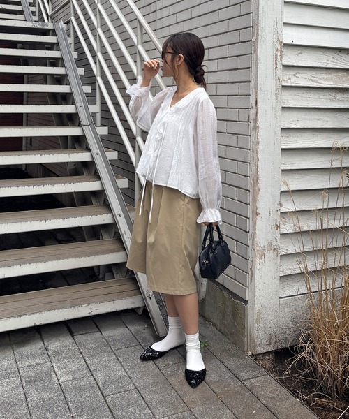 ISOOK(アイスー)の「【ISOOK / アイスー】ウエストリボンバミューダパンツ / ハーフパンツ ショートパンツ タックパンツ ウエストゴム ZOZOTOWN限定(その他パンツ・レディース・ベージュ/ブラック・FREE)」の20枚目の写真