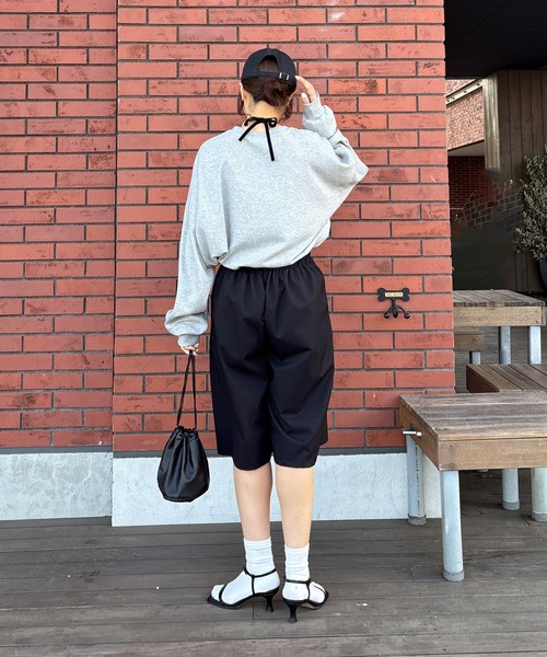 ISOOK(アイスー)の「【ISOOK / アイスー】ウエストリボンバミューダパンツ / ハーフパンツ ショートパンツ タックパンツ ウエストゴム ZOZOTOWN限定(その他パンツ・レディース・ベージュ/ブラック・FREE)」の7枚目の写真
