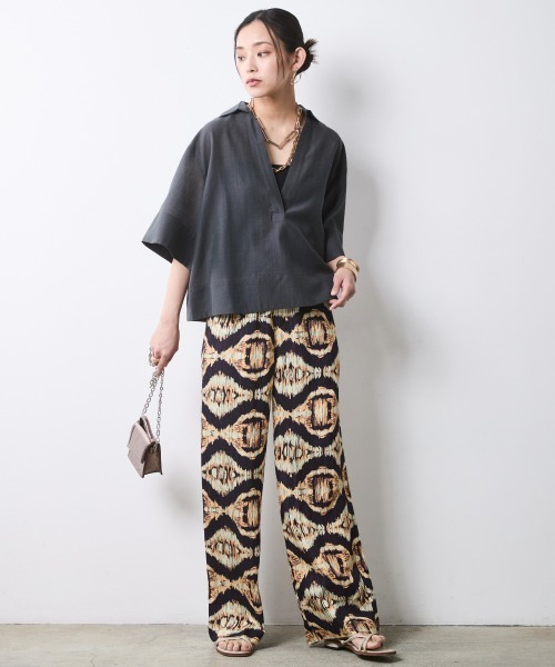 CHIC STYLE(シックスタイル)の「エスニックプリントリラックスパンツ<大きいサイズ有>シックスタイル(その他パンツ・レディース・ブラウン系/ブルー系/イエロー系・M/L/LL/3L/4L/5L)」の7枚目の写真
