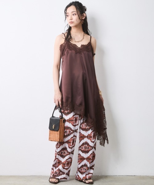 CHIC STYLE(シックスタイル)の「エスニックプリントリラックスパンツ<大きいサイズ有>シックスタイル(その他パンツ・レディース・ブラウン系/ブルー系/イエロー系・M/L/LL/3L/4L/5L)」の12枚目の写真