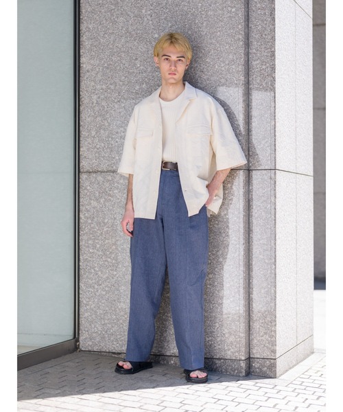 Banana Republic（バナナリパブリック）の「リラックスフィット ジャカード リゾートシャツ（シャツ/ブラウス・メンズ・カーキ/アイボリー・S/M/L/XL）」の3枚目の写真