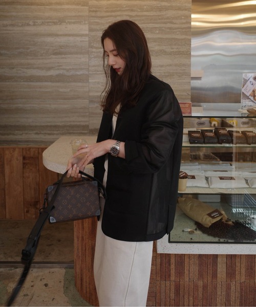 AMELY(エミリー)の「【インフルエンサーコラボ】シアージャケット(テーラードジャケット・レディース・ブラック系その他/ベージュ系その他/ブラック/ベージュ・フリー)」の12枚目の写真