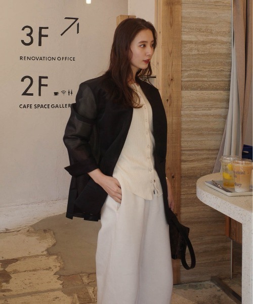 AMELY(エミリー)の「【インフルエンサーコラボ】シアージャケット(テーラードジャケット・レディース・ブラック系その他/ベージュ系その他/ブラック/ベージュ・フリー)」の13枚目の写真