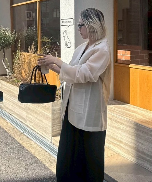 AMELY(エミリー)の「【インフルエンサーコラボ】シアージャケット(テーラードジャケット・レディース・ブラック系その他/ベージュ系その他/ブラック/ベージュ・フリー)」の14枚目の写真