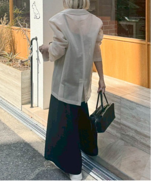 AMELY(エミリー)の「【インフルエンサーコラボ】シアージャケット(テーラードジャケット・レディース・ブラック系その他/ベージュ系その他/ブラック/ベージュ・フリー)」の17枚目の写真
