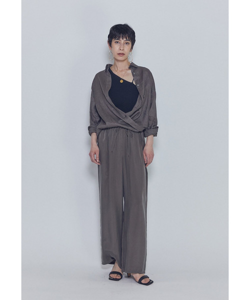 1er Arrondissement(プルミエアロンディスモン)の「60リネンシャツ(シャツ/ブラウス・レディース・ピンク系その他4/オフホワイト/カーキ・38/36)」の17枚目の写真