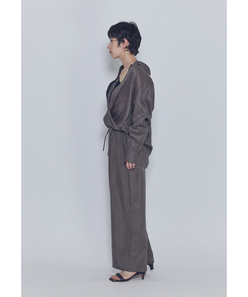 1er Arrondissement(プルミエアロンディスモン)の「60リネンシャツ(シャツ/ブラウス・レディース・ピンク系その他4/オフホワイト/カーキ・38/36)」の20枚目の写真