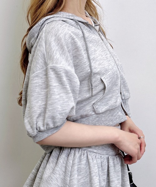 INGNI(イング)の「ラメポンチジップパーカー+スカパン/セットアップ(セットアップ・レディース・グレー/ブラック・M)」の16枚目の写真