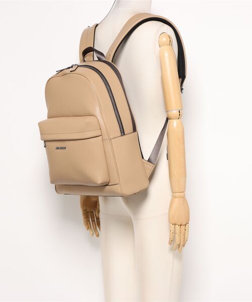 MICHAEL KORS(マイケルコース)の「PACEY ポケット Aライン バックパック(バックパック/リュック・メンズ・キャメル・FREE)」の5枚目の写真