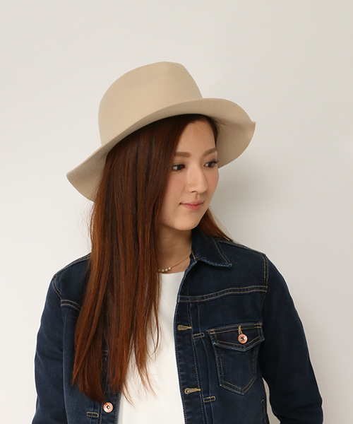 LBC(エルビーシー)の「フェルト中折れツバ広ハット(ハット・レディース・ベージュ/グレー/オリーブ・ONE SIZE)」の12枚目の写真