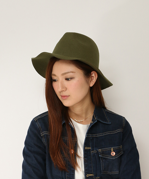 LBC(エルビーシー)の「フェルト中折れツバ広ハット(ハット・レディース・ベージュ/グレー/オリーブ・ONE SIZE)」の13枚目の写真
