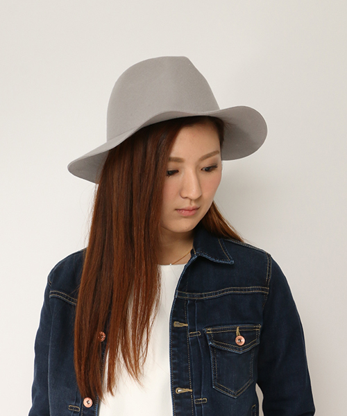 LBC(エルビーシー)の「フェルト中折れツバ広ハット(ハット・レディース・ベージュ/グレー/オリーブ・ONE SIZE)」の11枚目の写真