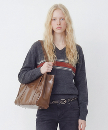 [INT] Log shoulder bag_Chestnut