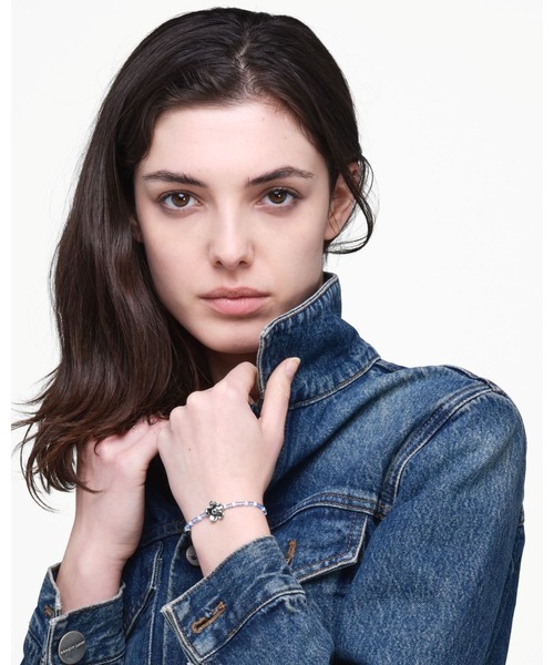 MARC JACOBS（マークジェイコブス）の「【NEW】THE DAISY SLIDER BRACELET/ザ デイジー スライダー ブレスレット（ブレスレット・レディース・ブルー/イエロー系その他・XS/S）」の3枚目の写真