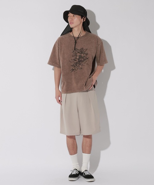 LAKOLE（ラコレ）の「フラワーピグメントT / 662614（Tシャツ/カットソー・メンズ・ベージュ/チャコール・MEDIUM/LARGE）」の20枚目の写真