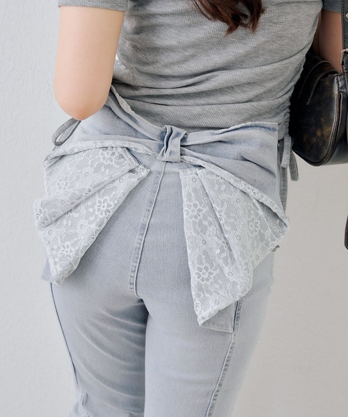 continuer de NICE CLAUP(コンティニューデナイスクラップ)の「バックリボンレースフレアーパンツ(その他パンツ・レディース・スミクロ/その他/ケミカルウォッシュ・SMALL/MEDIUM)」の17枚目の写真