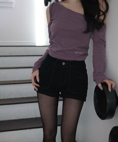ASON(アズオン)の「MUSE CUT-OUT TEE / PURPLE(Tシャツ/カットソー・レディース・その他・FREE)」の10枚目の写真