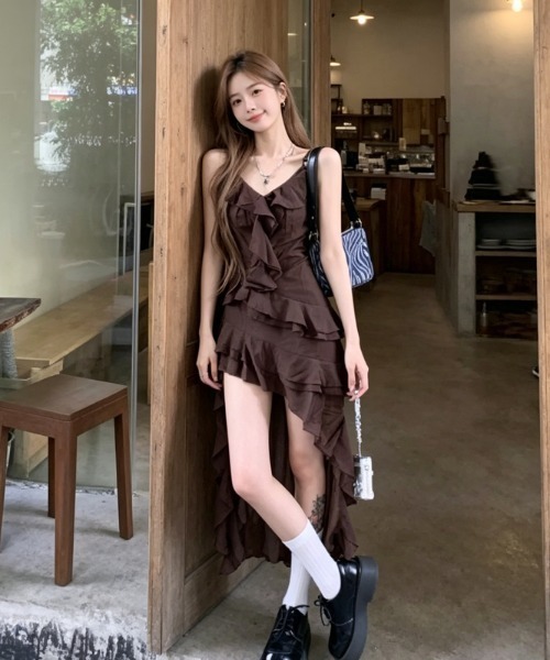 DEVICE（デバイス）の「ラッフル フリル キャミワンピース（ワンピース・レディース・ブラウン・FREE）」の13枚目の写真