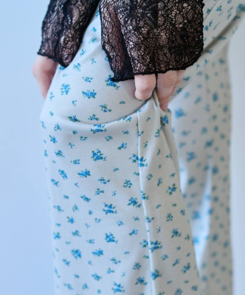 flaeu(フラユ)の「Nostalgic Flower Pants(その他パンツ・レディース・アイボリー/ブラック・FREE)」の11枚目の写真