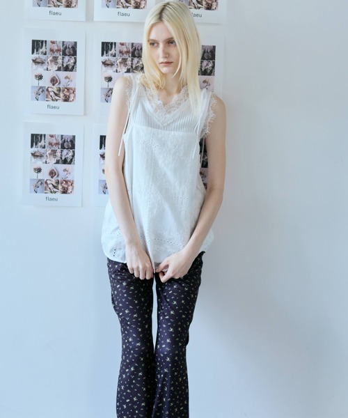 flaeu(フラユ)の「Nostalgic Flower Pants(その他パンツ・レディース・アイボリー/ブラック・FREE)」の13枚目の写真