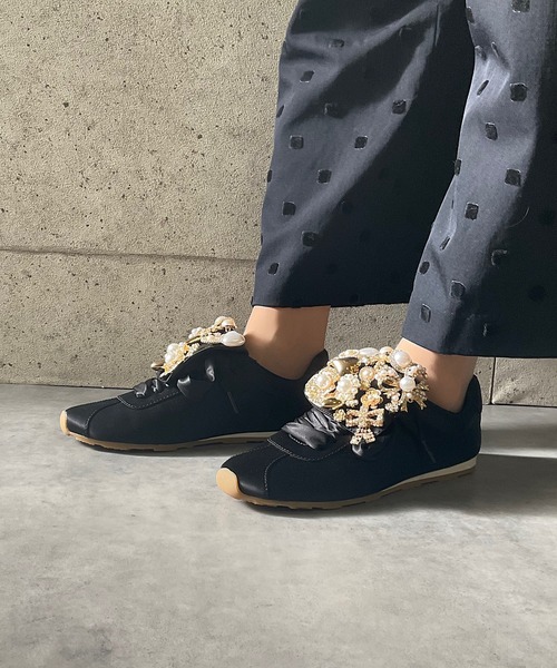 Jeffrey Campbell(ジェフリーキャンベル)の「キラキラ ビジュースニーカー(スニーカー・レディース・ブラック・36/38/35)」の11枚目の写真