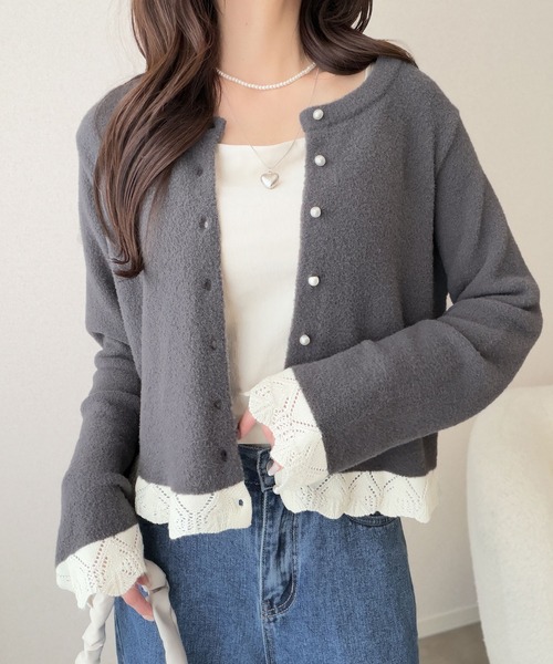 mily bilet（ミウィビレット）の「【mily bilet】裾レースとパールが、大人の甘さを引き立てる。前後2way配色ニットレースカーディガン（カーディガン/ボレロ・レディース・ブルー/レッド/アイボリー/チャコール・LARGE/X-LARGE/SMALL/MEDIUM）」の10枚目の写真