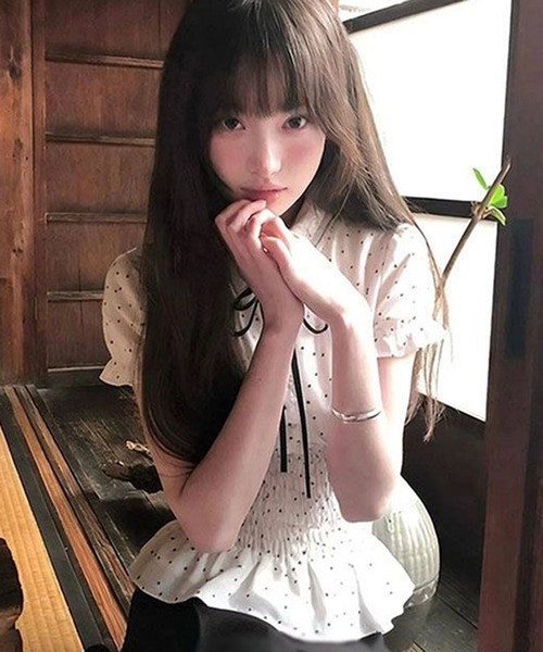 AsheKsha（アシクシャ）の「ドットフリル半袖ウエスト絞りトップス（シャツ/ブラウス・レディース・ホワイト・M）」の8枚目の写真