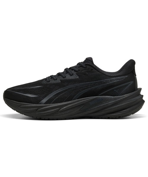 PUMA(プーマ)の「PUMA プーマ メンズ ヴェロシティ ニトロ 5 ワイド ランニングシューズ(スニーカー・メンズ・ブラック/ブラック×ホワイト・26.0cm/28.5cm/28.0cm/26.5cm/27.0cm/27.5cm/25.5cm)」の2枚目の写真
