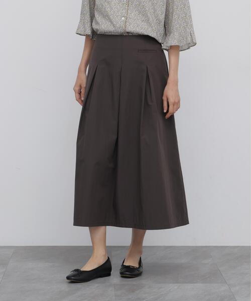 human woman(ヒューマンウーマン)の「◆C/Nダンプボックスタックスカート(スカート・レディース・ベージュ/グレー系その他・SMALL/MEDIUM)」の2枚目の写真