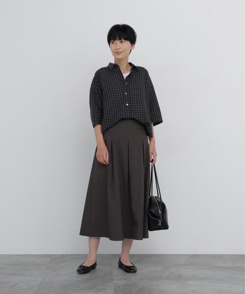 human woman(ヒューマンウーマン)の「◆C/Nダンプボックスタックスカート(スカート・レディース・ベージュ/グレー系その他・SMALL/MEDIUM)」の17枚目の写真