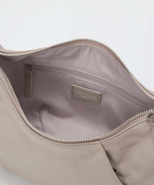 TREASURE TOPKAPI(トレジャートプカピ)の「【TREASURE TOPKAPI】ソフトレザー ムーンフォルム 2WAY ショルダーバッグ(ショルダーバッグ・レディース・ライトグレー/ブラック・FREE)」の15枚目の写真