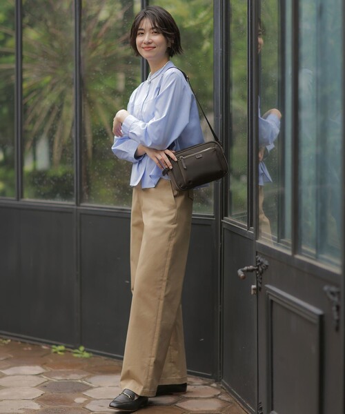 J.PRESS Ladies(J.プレス レディス)の「【一枚で着映え】コンパクトエステネージュ フロント フリル ブラウス(シャツ/ブラウス・レディース・ホワイト系/ネイビー系1/サックスブルー系/ライトグレー系1・XS)」の7枚目の写真