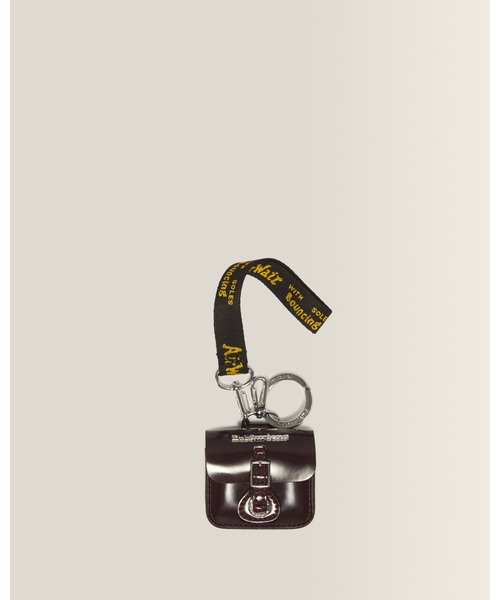 Dr. Martens(ドクターマーチン)の「Dr. Martens/ドクターマーチン ポーチキーリング 44070600(キーホルダー・メンズ・レッド・FREE)」の1枚目の写真