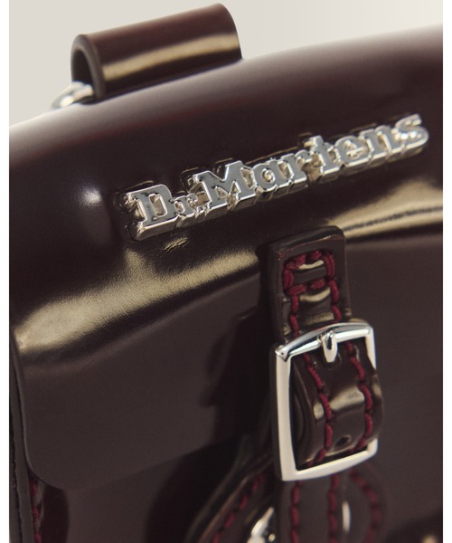 Dr. Martens(ドクターマーチン)の「Dr. Martens/ドクターマーチン ポーチキーリング 44070600(キーホルダー・メンズ・レッド・FREE)」の2枚目の写真