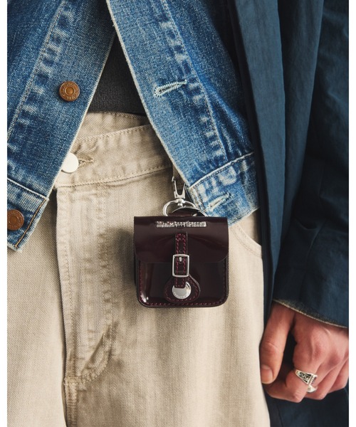 Dr. Martens(ドクターマーチン)の「Dr. Martens/ドクターマーチン ポーチキーリング 44070600(キーホルダー・メンズ・レッド・FREE)」の3枚目の写真