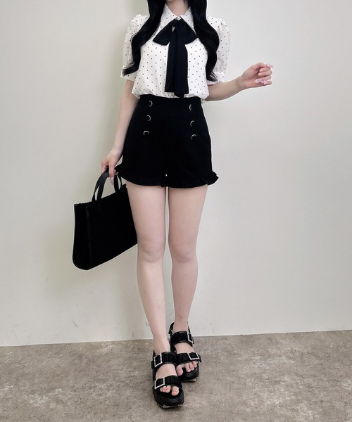 INGNI(イング)の「裾フリルショートパンツ(その他パンツ・レディース・ブラック/グレー・FREE)」の12枚目の写真