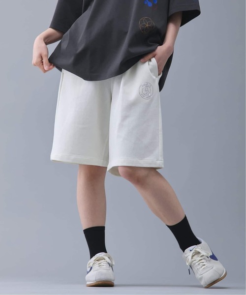 PARIS SAINT-GERMAIN(パリサンジェルマン)の「【Paris Saint-Germain / パリ・サン=ジェルマン】 JP METALIC LOGO SHORTS(その他パンツ・メンズ・ホワイト/ライトグレー/ブラック・SMALL/MEDIUM/LARGE)」の2枚目の写真