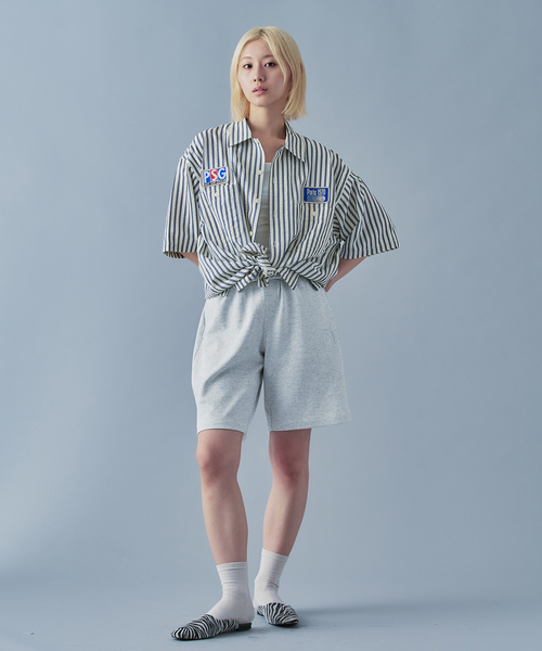 PARIS SAINT-GERMAIN(パリサンジェルマン)の「【Paris Saint-Germain / パリ・サン=ジェルマン】 JP METALIC LOGO SHORTS(その他パンツ・メンズ・ホワイト/ライトグレー/ブラック・SMALL/MEDIUM/LARGE)」の4枚目の写真