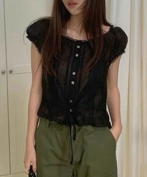 レーストリムパフスリギャザーブラウス