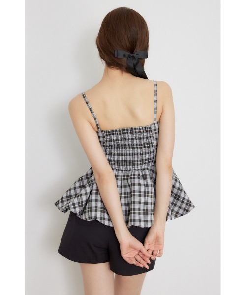 rienda(リエンダ)の「ペプラムベアトップス 夏服 秋服(シャツ/ブラウス・レディース・ホワイト/ブラック系その他/ブラック・MEDIUM/SMALL)」の5枚目の写真