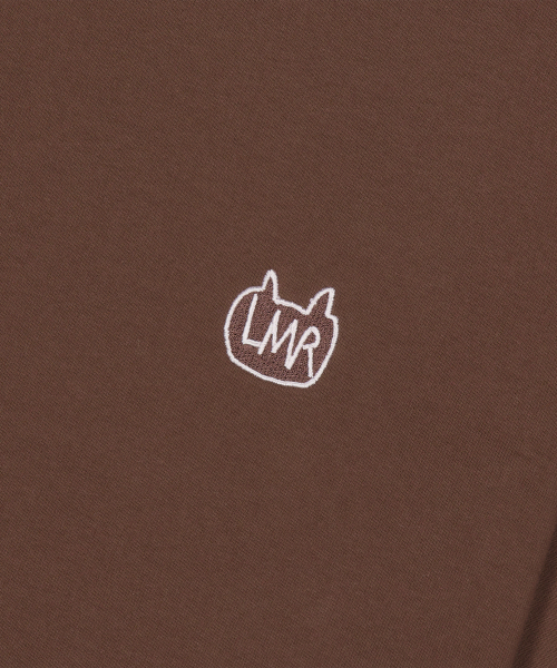 LMR(エルエムアール)の「シンボル刺繍ロゴドローイングTシャツ BROWN(Tシャツ/カットソー・レディース・ダークブラウン・FREE)」の5枚目の写真