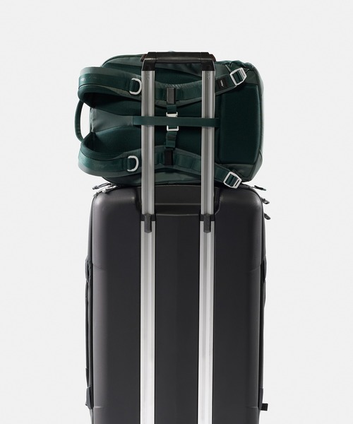 Matador(マタドール)の「Matador/マタドール 18L Personal Item Travel Pack/18L パーソナルアイテム トラベルパック(バックパック/リュック・メンズ・ワインレッド/ブラック/ダークグリーン・FREE)」の18枚目の写真