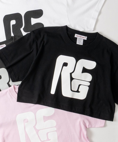 Red Cap Girl(レッドキャプガール)の「【a-r】〔RedCapGirl/レッドキャップガール〕RCGロゴプリント ショート丈Tシャツ レディース クロップド(Tシャツ/カットソー・レディース・グレー系2/ブラック系2/ブラック系1/ホワイト系1/ピンク系1/ホワイト系2/グレー系1/ピンク系2・LARGE/MEDIUM)」の4枚目の写真