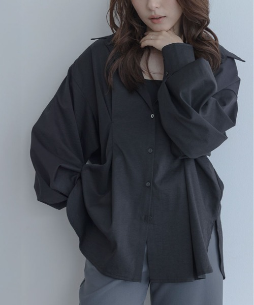 maviru(マヴィル)の「ゆったりなのに、すっきり見える。タック オーバーサイズ シャツ(シャツ/ブラウス・レディース・ブルーグレー/オフホワイト/ブラック・FREE)」の16枚目の写真