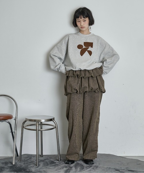 THE YOn(ザヨン)の「サイドギャザーツイードパンツ(その他パンツ・レディース・ブラウン/グレー・M/S)」の4枚目の写真