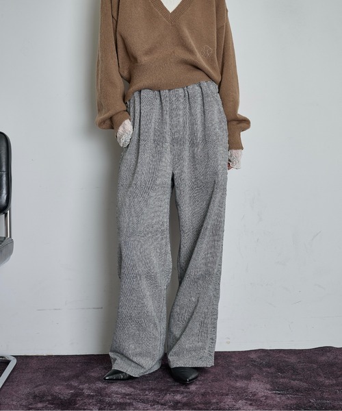 THE YOn(ザヨン)の「サイドギャザーツイードパンツ(その他パンツ・レディース・ブラウン/グレー・M/S)」の22枚目の写真